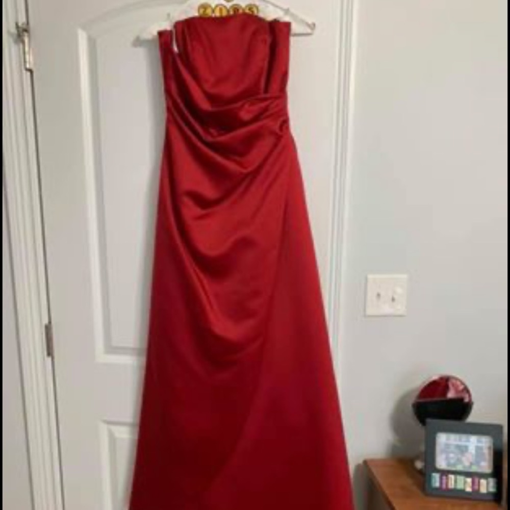 Long formal dress, can be dressed up or down